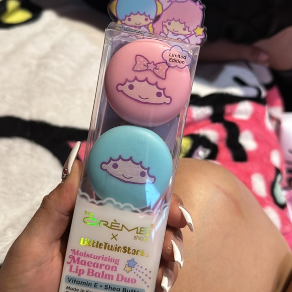 Hello kitty spa set limited, edition lip balm hello kitty travel case - Picture 2 of 5